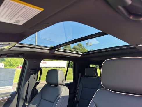 New 2026 Chevrolet Tahoe Premier AWD/4WD image 22