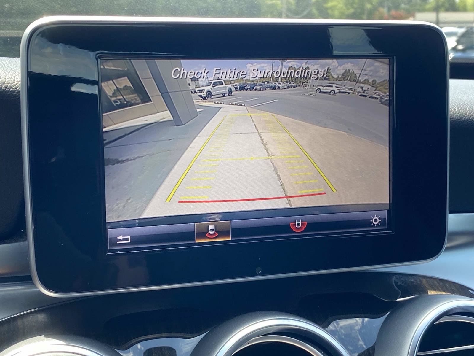 Used 2018 Mercedes-Benz C 300 Sedan image 24