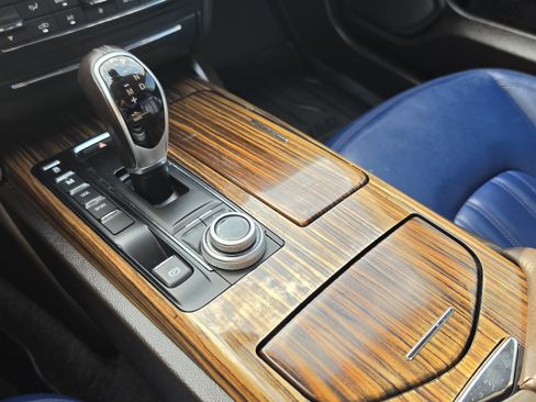 Used 2017 Maserati Ghibli w/ Blu, Zegna Edition Upholstery RWD image 39