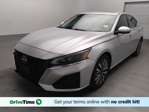 Used 2023 Nissan Altima 2.5 SV w/ SV Premium Package FWD image 1