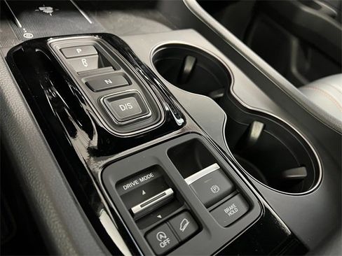 New 2025 Honda Pilot TrailSport image 19