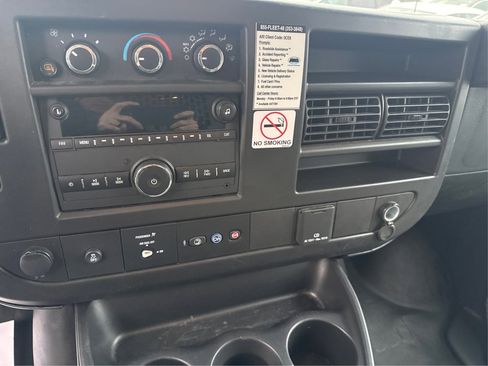 Used 2022 Chevrolet Express 2500 w/ Driver Convenience Package image 31