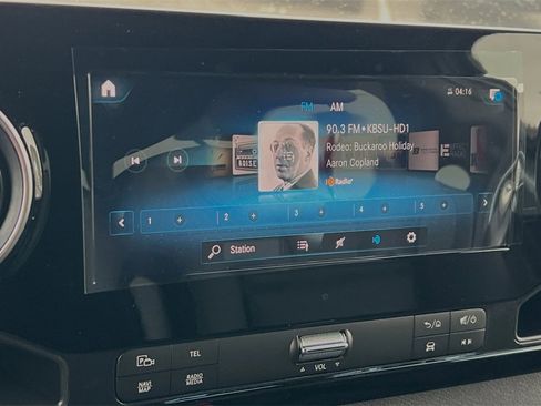 Used 2024 Mercedes-Benz Sprinter 2500 image 17