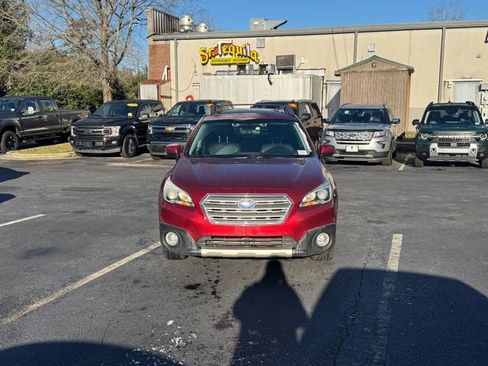 Used 2017 Subaru Outback 3.6R Limited image 3