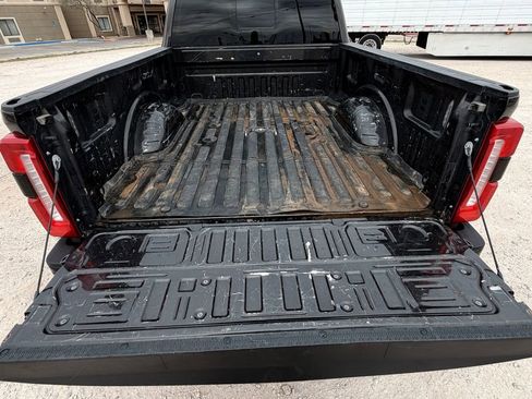 Used 2024 Ford F250 Lariat w/ Sport Appearance Package image 6