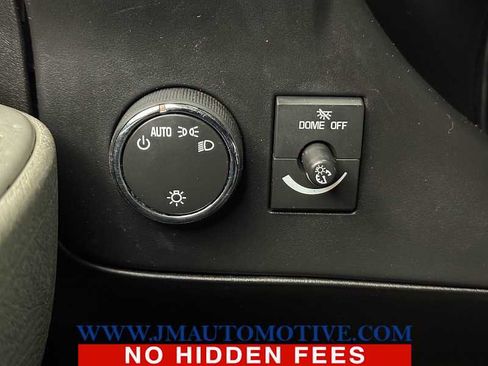 Used 2016 Chevrolet Express 2500 image 24