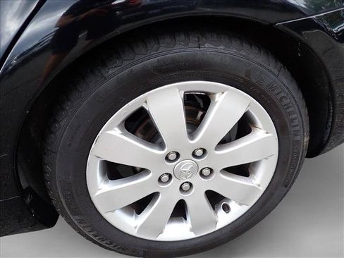 Used 2006 Toyota Avalon XLS FWD image 7