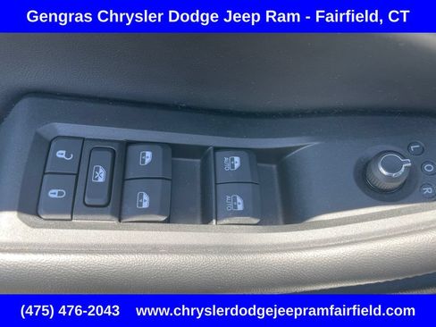 Certified 2024 Jeep Grand Cherokee Altitude AWD/4WD image 45