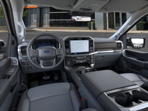 New 2025 Ford F150 Lariat w/ Equipment Group 501A Mid image 9