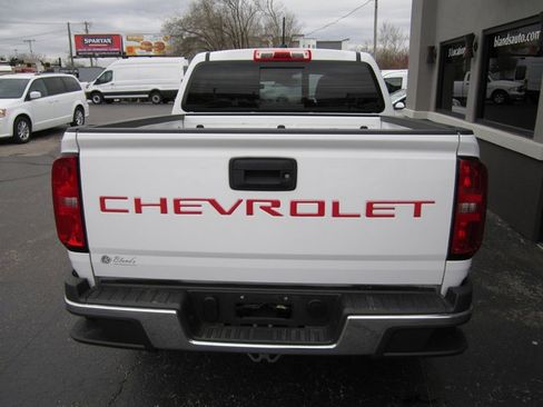 Used 2022 Chevrolet Colorado LT w/ Luxury Package RWD image 27