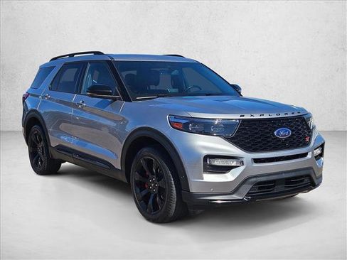 Certified 2022 Ford Explorer ST w/ Equipment Group 401A AWD/4WD image 3