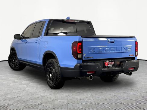 Used 2025 Honda Ridgeline TrailSport+ image 4