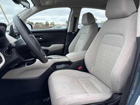 Used 2025 Honda HR-V LX image 15