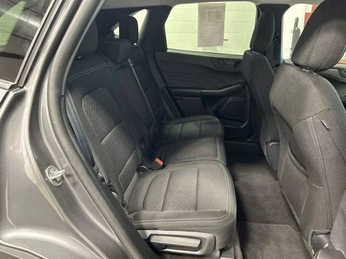 Used 2025 Ford Escape Active AWD/4WD image 19