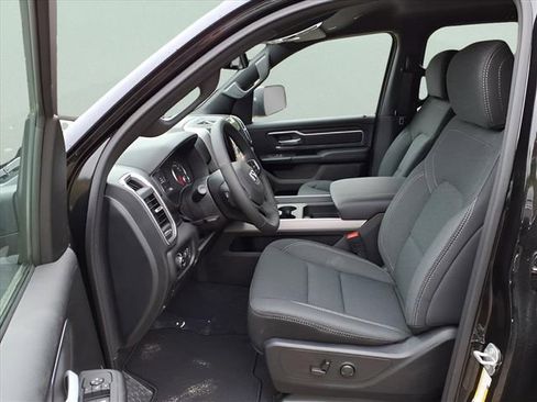 New 2026 RAM 1500 Big Horn AWD/4WD image 13