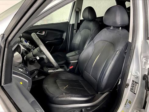Used 2012 Hyundai Tucson Limited FWD image 7
