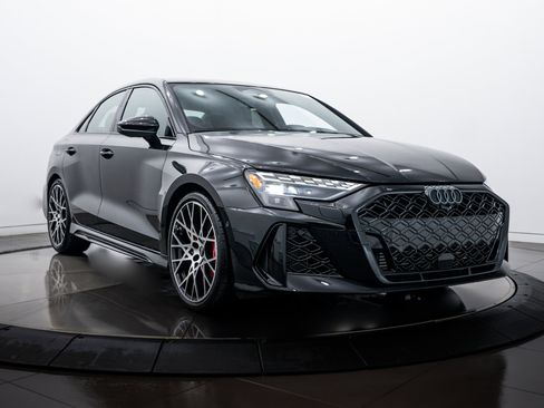 New 2026 Audi RS 3 image 2