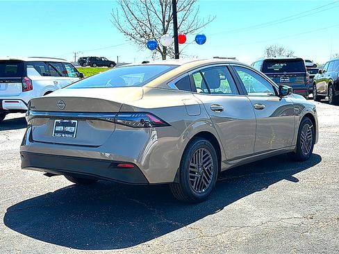 New 2026 Nissan Sentra SV w/ SV Convenience Package image 8