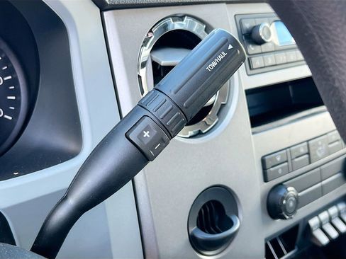 New 2026 Ford F650 2WD SuperCab Super Duty image 9