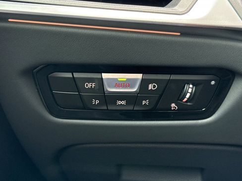 Used 2024 BMW M4 xDrive Competition w/ Executive Package image 35