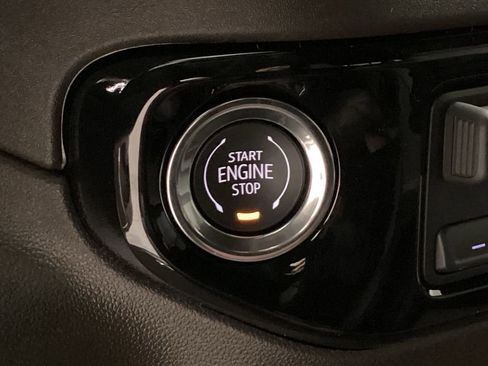 New 2026 Chevrolet Silverado 1500 LT w/ Z71 Off-Road Package image 17