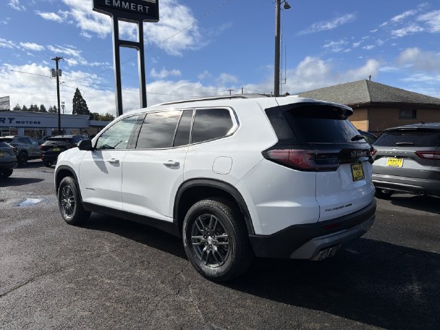 Used 2026 GMC Acadia Elevation AWD/4WD image 3