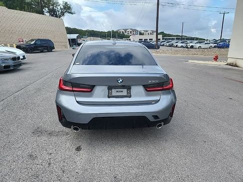 Used 2025 BMW 330i Sedan w/ M Sport Package RWD image 13