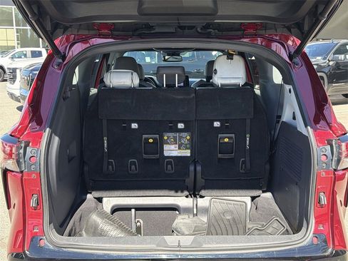 Used 2021 Toyota Sienna XSE w/ XSE Plus Package image 31