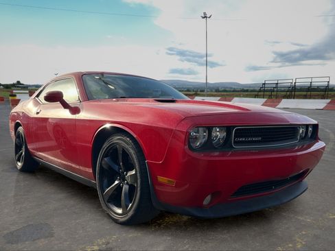 Used 2014 Dodge Challenger SXT Plus w/ Sinister Super Sport Group RWD image 2