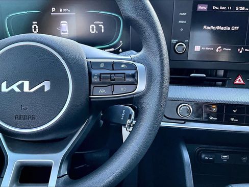 Certified 2023 Kia Sportage LX image 22