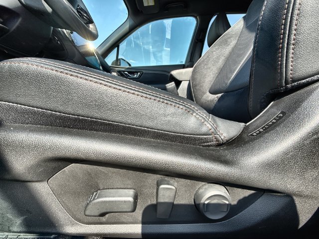 Certified 2025 Subaru Forester Touring AWD/4WD image 12