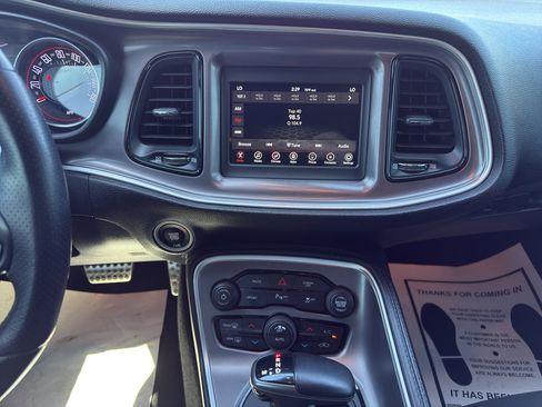 Certified 2022 Dodge Challenger R/T RWD image 14