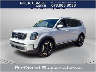 Used 2024 Kia Telluride EX w/ EX Captain's Chair Package