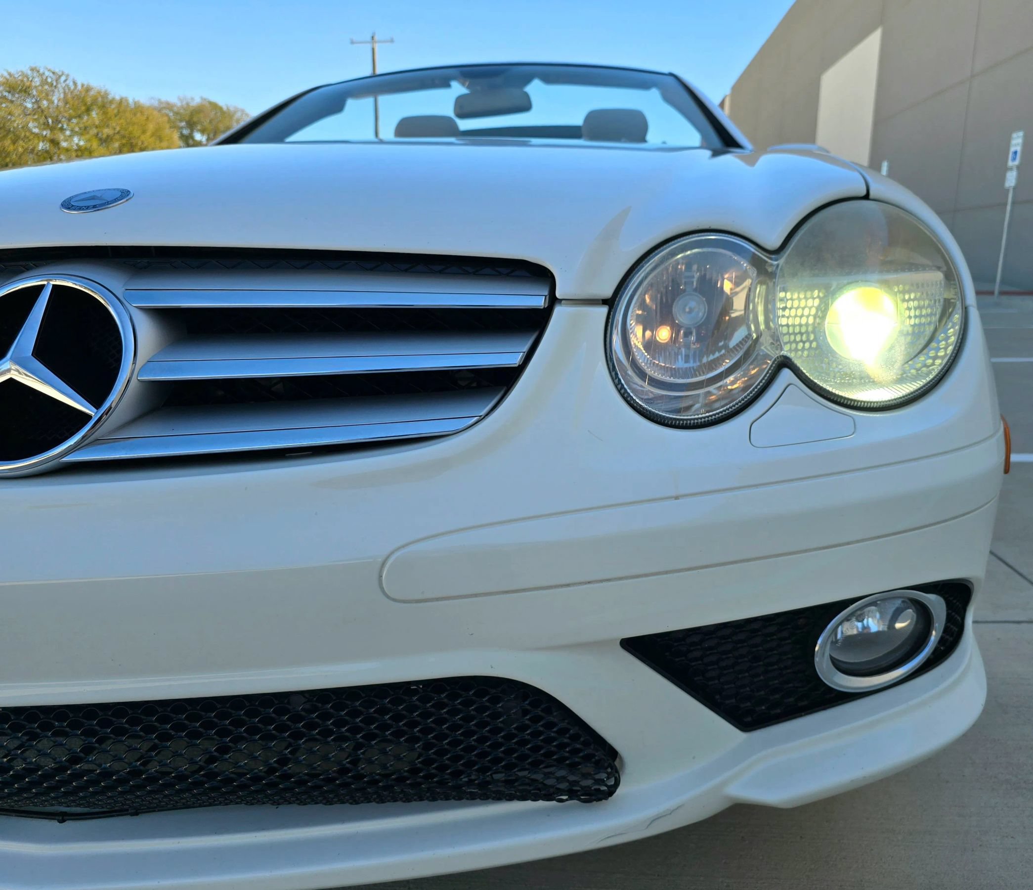 Used 2008 Mercedes-Benz SL 550 image 5