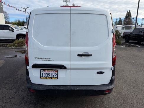 Used 2020 Ford Transit Connect XL image 4