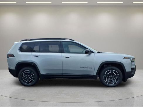 New 2026 Jeep Cherokee Limited image 2