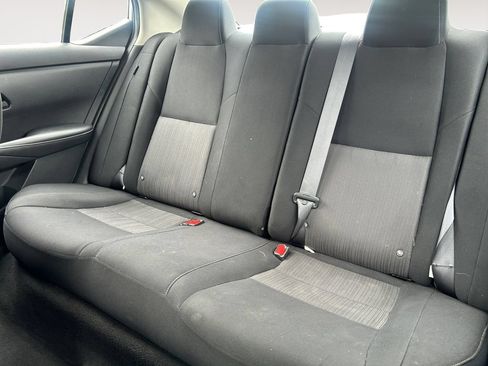 Used 2024 Nissan Sentra SV FWD image 13