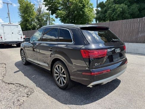 Used 2017 Audi Q7 3.0T Prestige AWD/4WD image 8