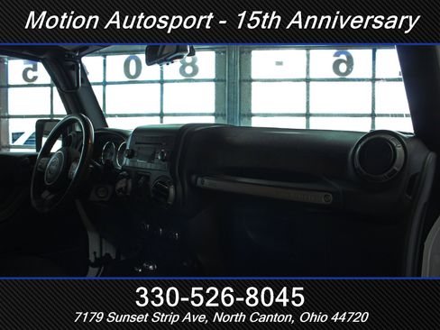 Used 2018 Jeep Wrangler Unlimited Sport S AWD/4WD image 30