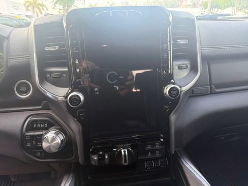 Used 2023 RAM 1500 Laramie AWD/4WD image 15