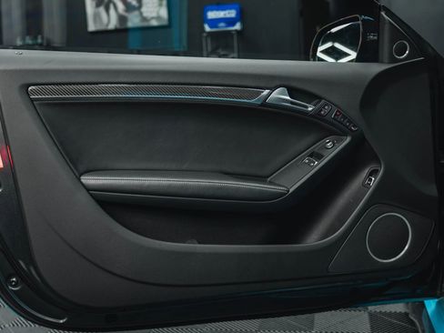 Used 2013 Audi RS 5 Coupe w/ Audi MMI Navigation Plus Pkg image 33