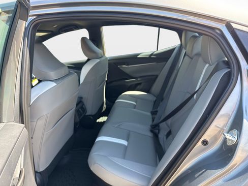 New 2026 Toyota Camry SE FWD image 13