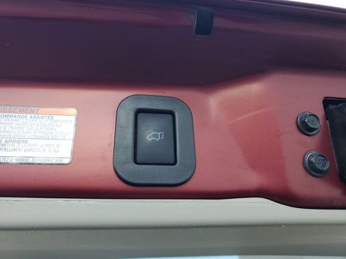 Used 2020 Toyota Sienna XLE image 18