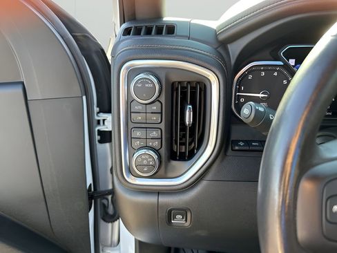 Used 2022 GMC Sierra 2500 AT4 w/ AT4 Premium Plus Package image 28