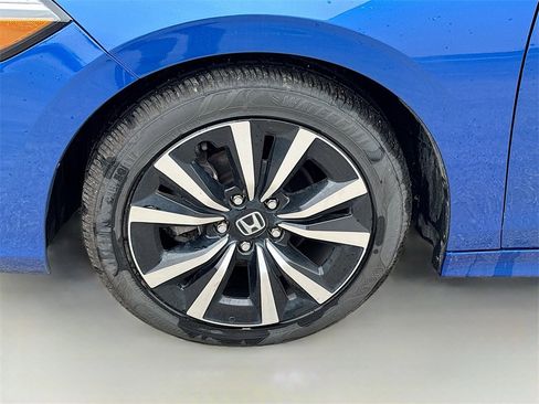 Used 2023 Honda Civic EX image 30