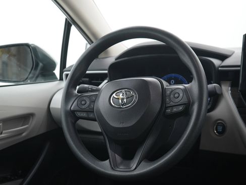 Used 2026 Toyota Corolla LE w/ LE Premium Package FWD image 14