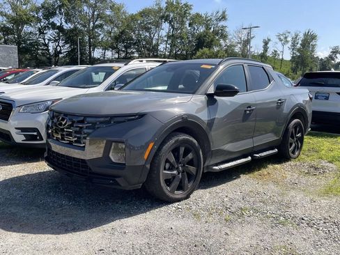 Used 2024 Hyundai Santa Cruz Night AWD/4WD image 2