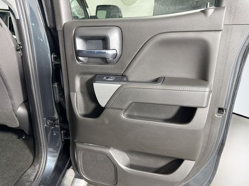 Used 2018 Chevrolet Silverado 1500 LT w/ All Star Edition image 27