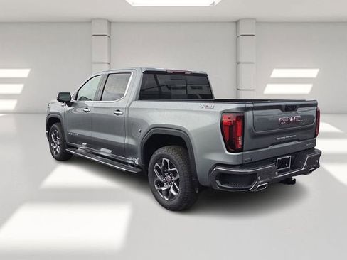 New 2026 GMC Sierra 1500 SLT w/ SLT Premium Plus Package AWD/4WD image 3