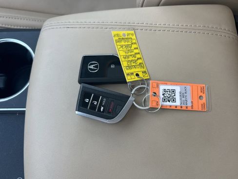 Used 2022 Acura MDX SH-AWD w/ Technology Package image 41